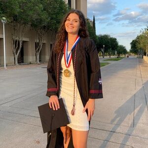 Meet your Posher, Allison